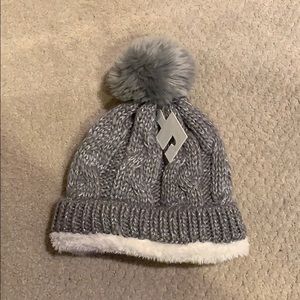 Silver/grey beanie